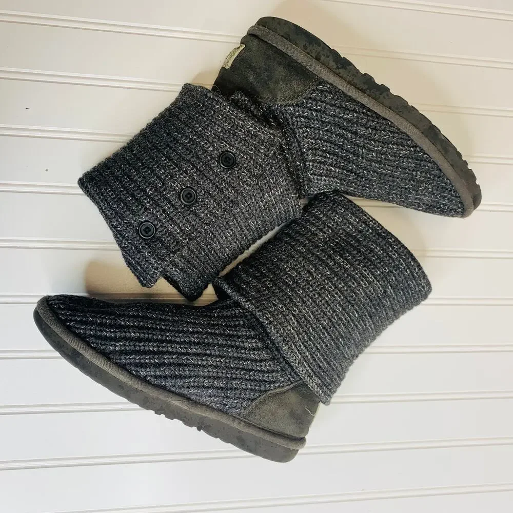 UGG Australia Sweater Tall Boots Classic Cardy Sz 7 Gray Marled